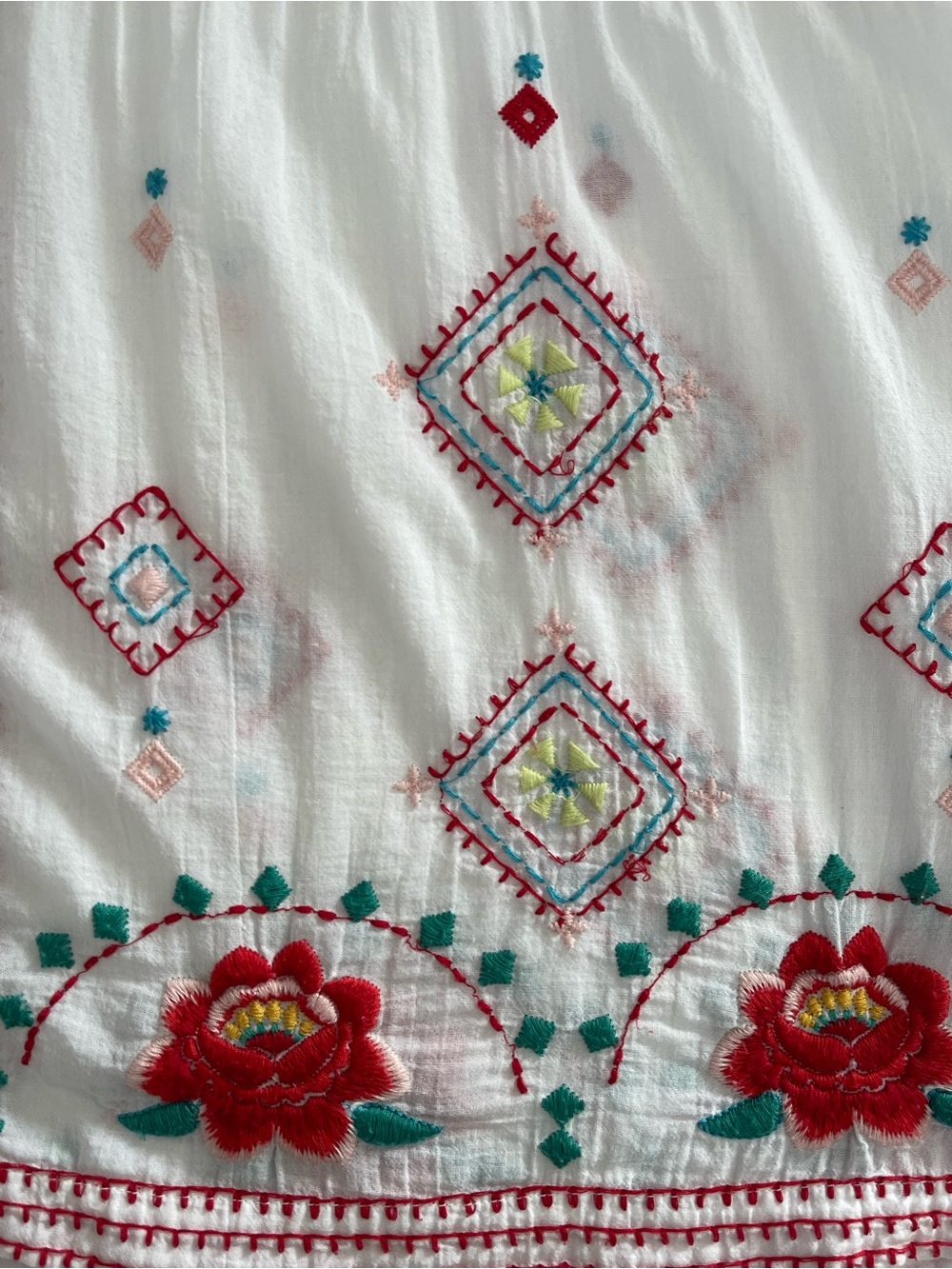 Johnny Was Workshop White Embroidered Boho Tunic Top Floral 3/4 Sleeve Size M - Picture 6 of 9